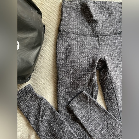 Lululemon Wunder Under High-Rise Leggings In Luon Variegated Knit Black Size 2 - Picture 8 of 13